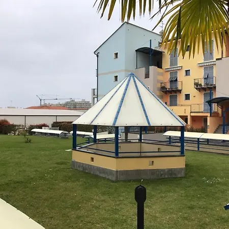 Casa Carly